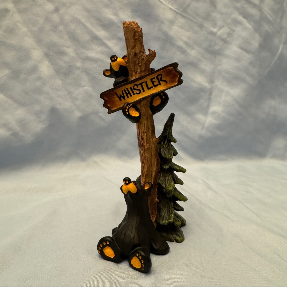 Bearfoots Bear Figurine by Jeff Fleming "Whistler" 6" Figurine